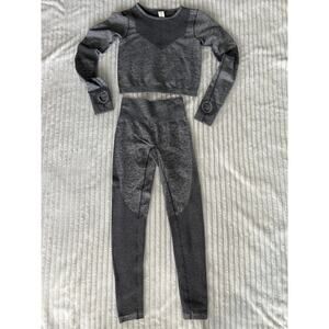 Lab Joy Women's 2Pc Long Sleeve Yoga Set Size S Gray Mesh and Thumb Hole NWOT